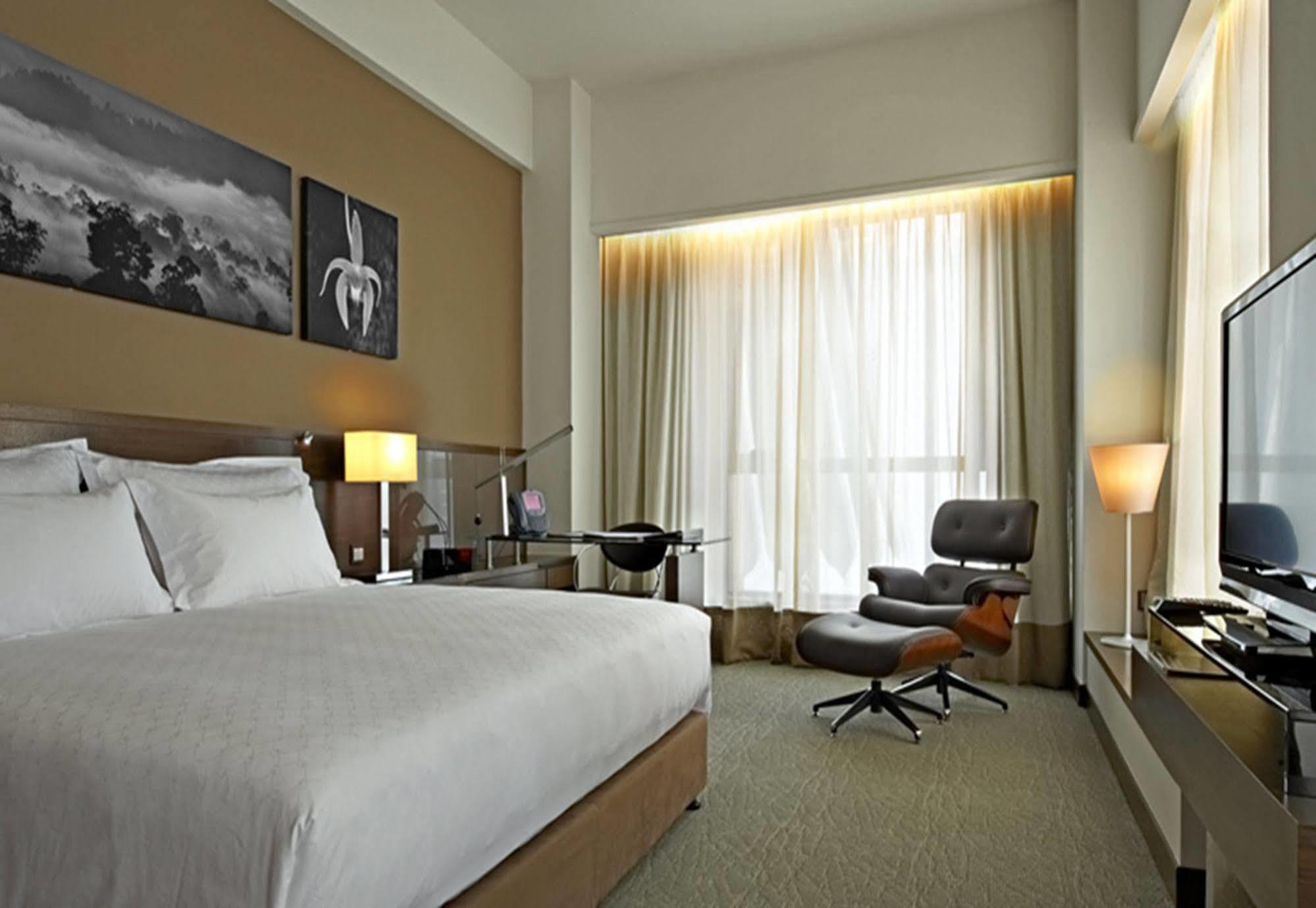 Gtower Hotel Kuala Lumpur Dış mekan fotoğraf Deluxe Room